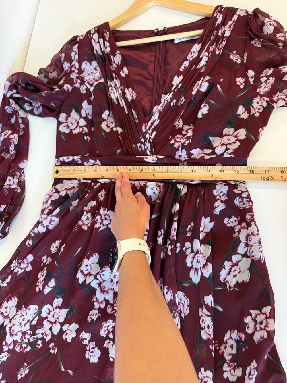 Mac Duggal Floral Chiffon Maxi
Gown Burgundy Sz 10 - Picture 13 of 16